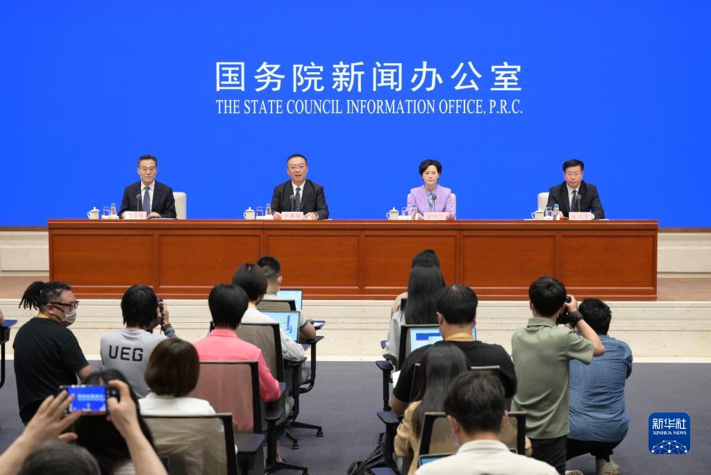 抓落實、促創新、強信心——三部門負責人回應促進民營經濟發展壯大熱點問題 抓落實、促創新、強信心——三部門負責人回應促進民營經濟發展壯大熱點問題